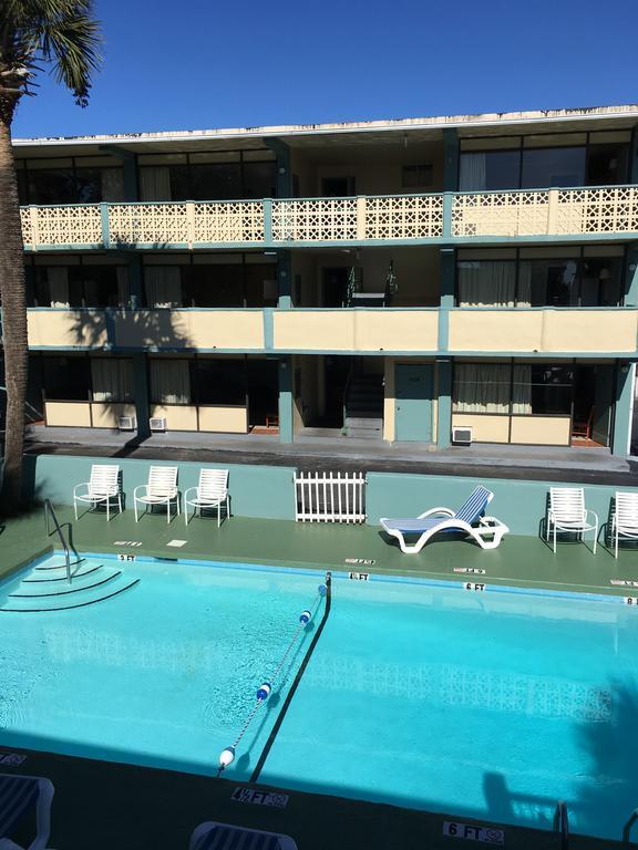 Calypso Motor Inn เมอร์เทิลบีช ภายนอก รูปภาพ